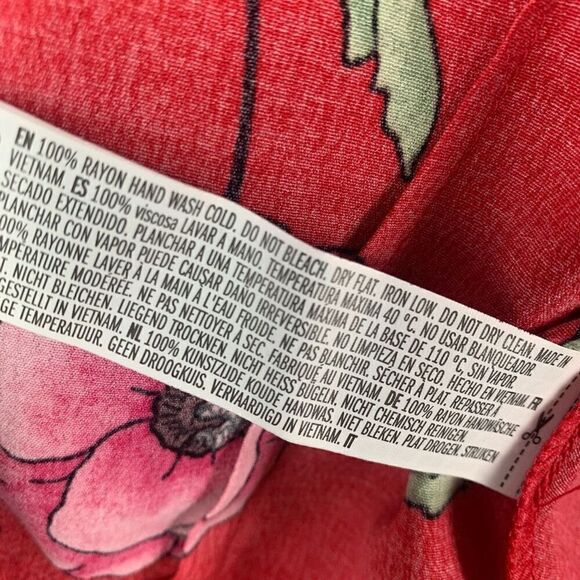 Forever21 Red Floral Crop Wrap‎ Top Tie Waist - Picture 8 of 8